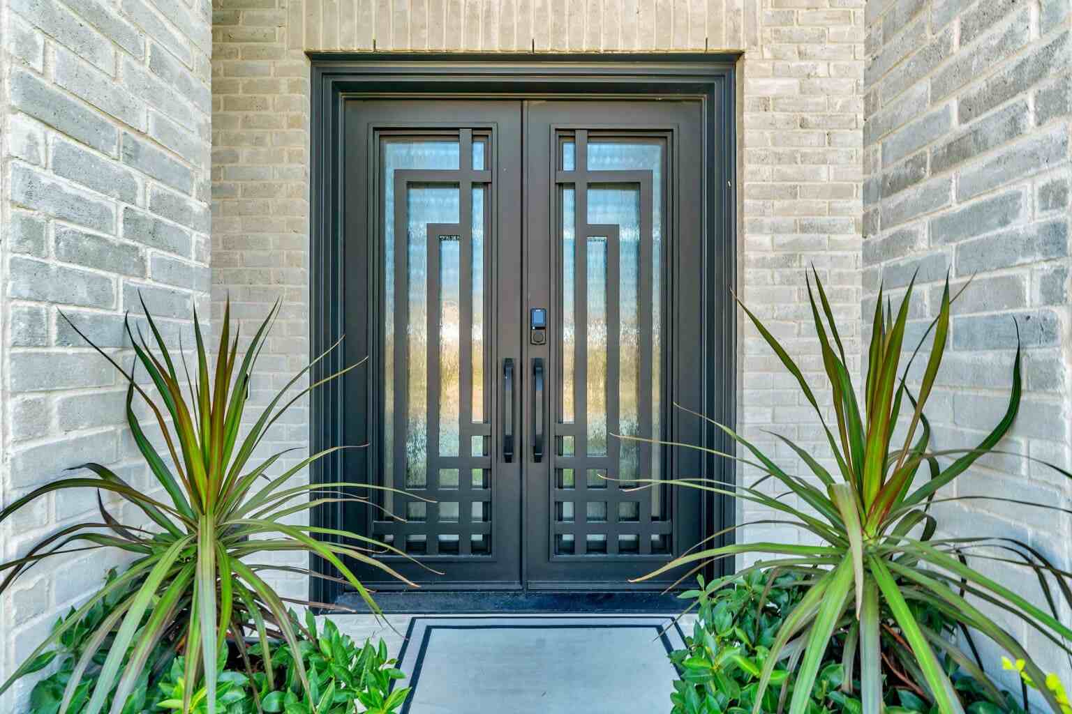 FRONT DOORS