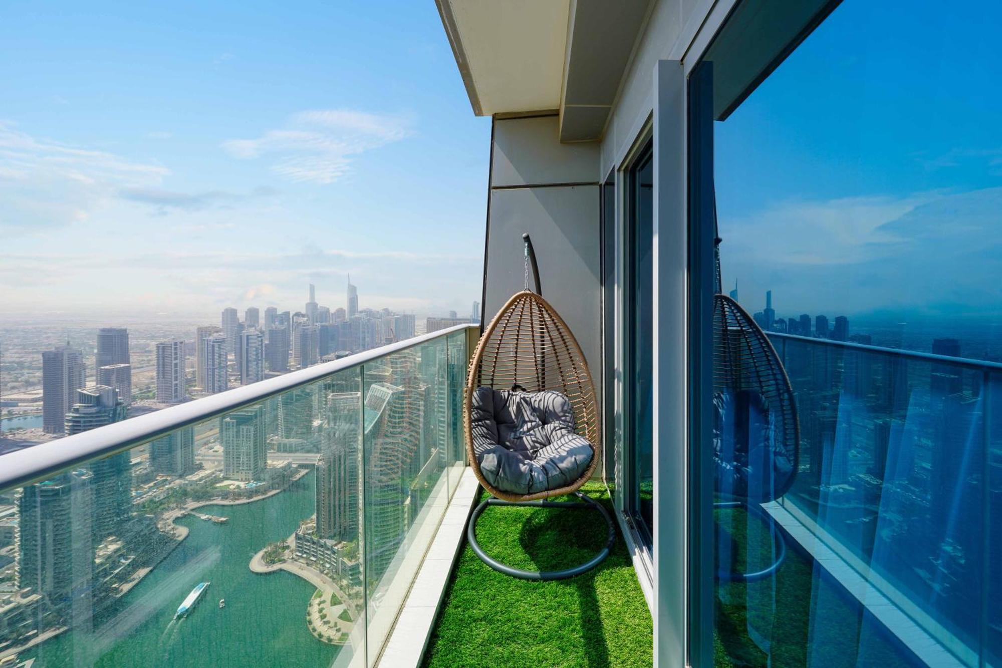 Dubai Marina Residential Complex