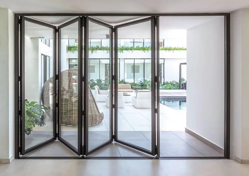 Makfold aluminium doors and windows craftsmanship in Dubai, UAE